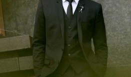 张艺兴酒店爆料视频,揭秘明星住宿幕后真相