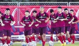 国足大厨爆料新闻,揭秘国足饮食背后的故事