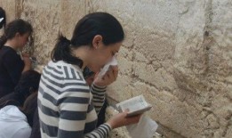 娱乐吃瓜君七七,揭秘娱乐圈背后的那些事儿