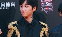 圈内人爆料LOL解说家庭都很好